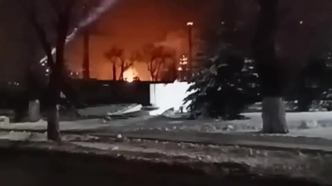 🔥❗️At night, UAVs hit the "Kreking" oil refinery in Saratov.