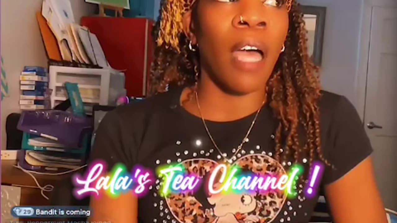 - HOLLY ; SATURDAY LATE NIGHT LIVE ! 11-29-25