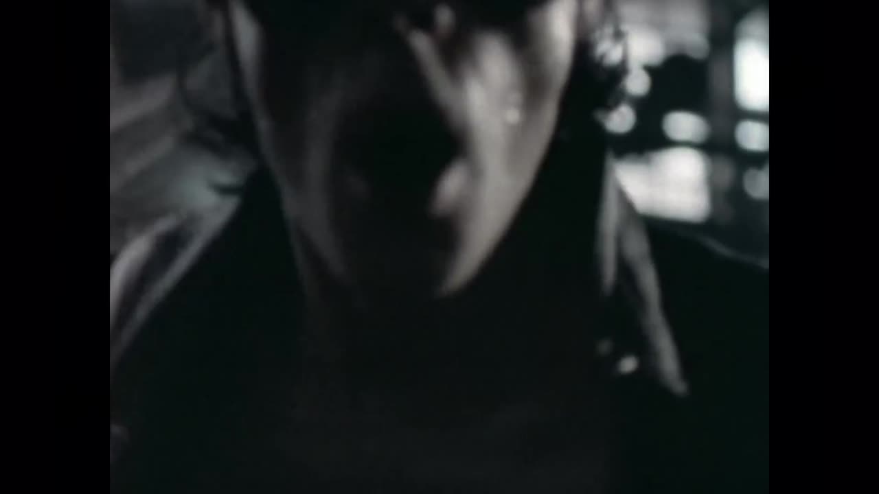 THE SISTERS OF MERCY - Lucretia My Reflection ( OFFICIAL VIDEO )