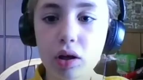 Trending: ‘We’re toast’: Teacher drops off zoom call and 2nd graders hilariously