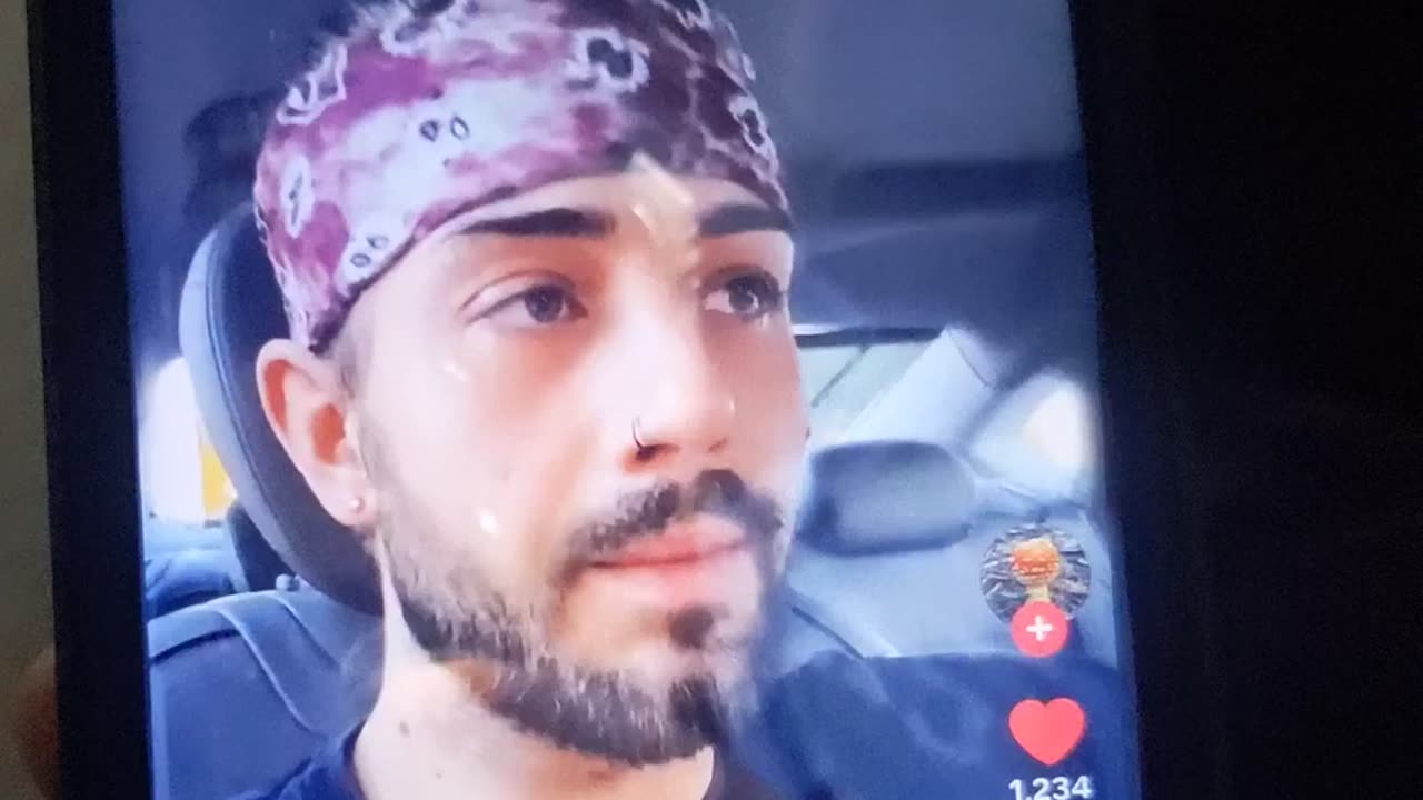 You can be paid money to take photos of random people for the CIA ....?