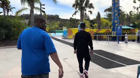 MACVENTURES & WE WENT TO SESAME PLACE (1080p)