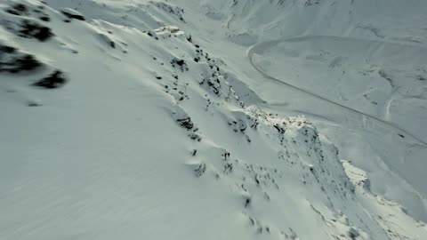 Most Epic FPV Drone Flight Over Alaska's Dalton Highway Mountains