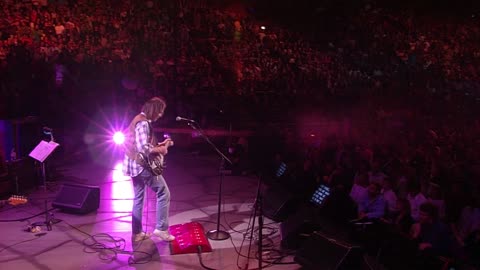 All Along the Watchtower (Bob Dylan cover) - Neil Young (live)