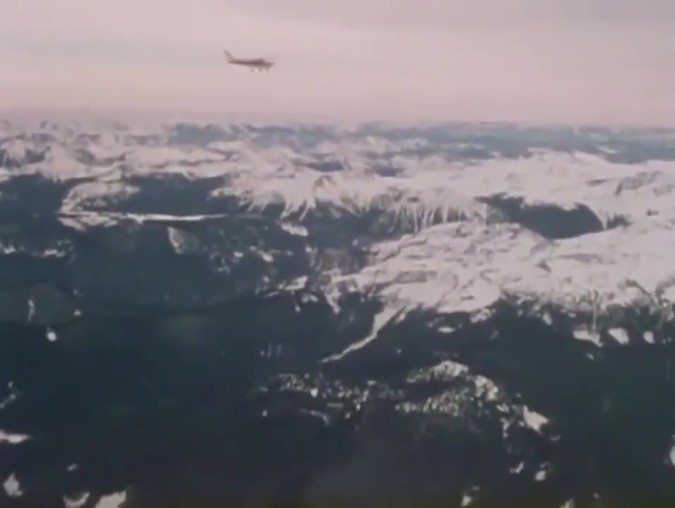 Meet Mr. Kennth Arnold, pilot. This is his last interview. Kenneth knew quite a bit.