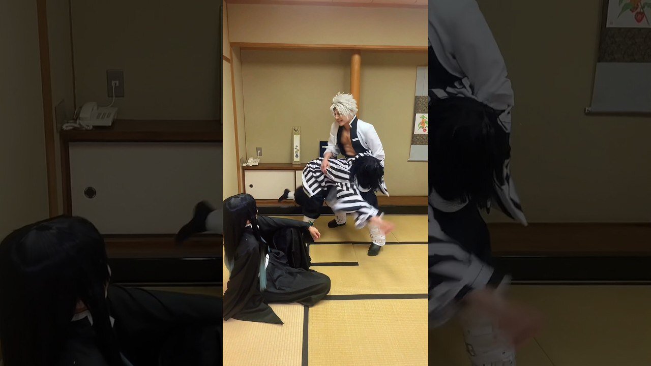 Tokito-sannn... why don't you help Sanemi-san and just watch?😅😅😂😂😂