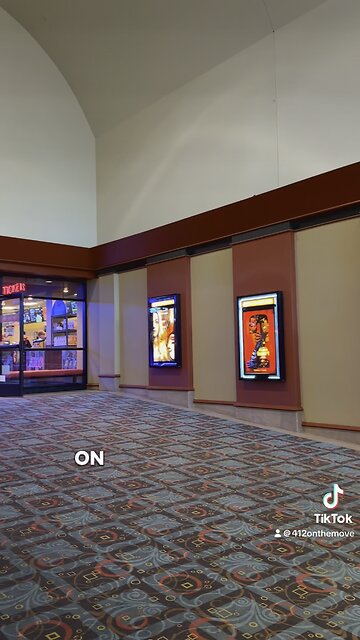 The Galleria of Mt. Lebanon (4/4)