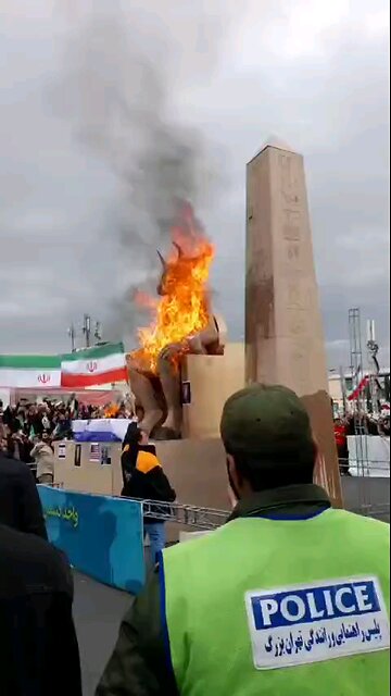 Mossad Espionage Operation Burned in Effigy!