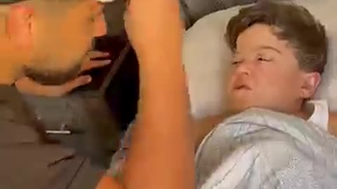 Funny Guy Video-28