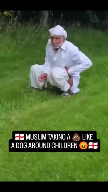 Arab pooping in the park
