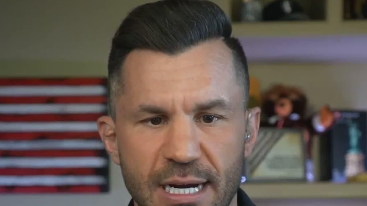 FBI Meltdown as Tucker DROPS Receipts