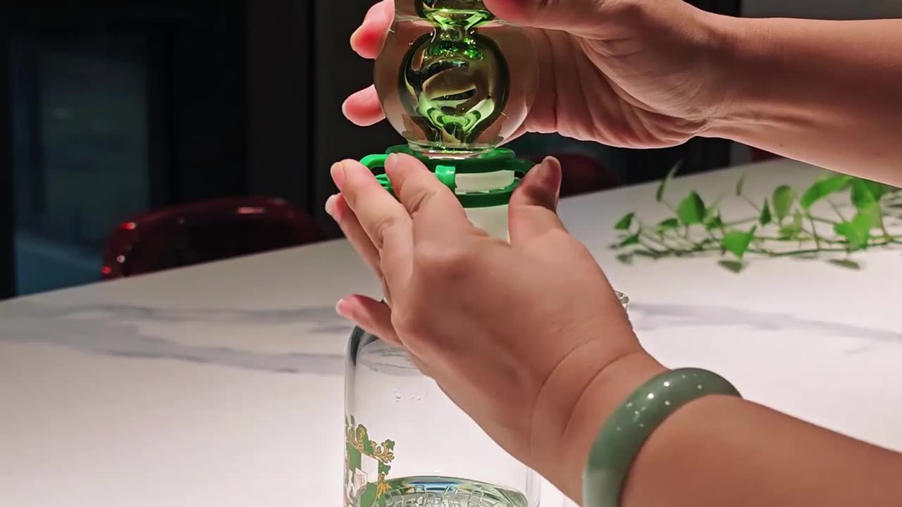 How to Use Glycerin Bong | Freeze Bong Tutorial #bongguy #420