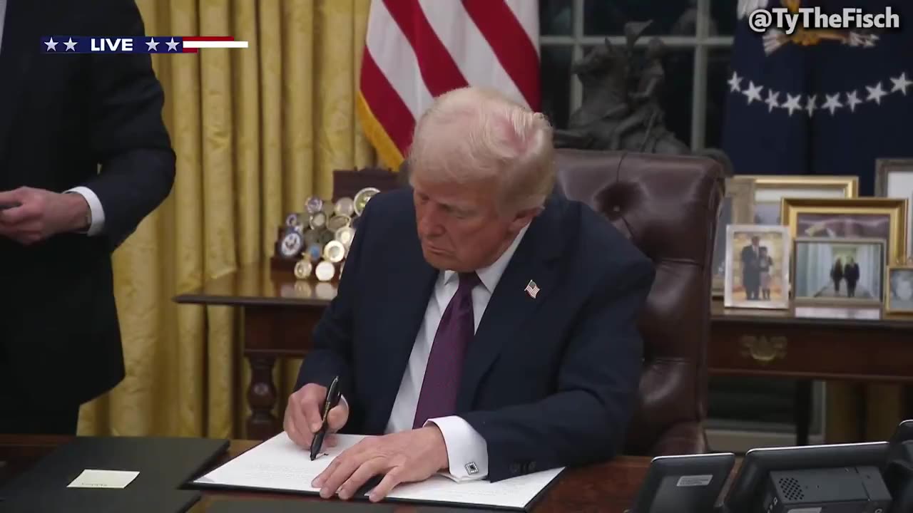 President Trump just rolled out some wild new Executive Orders😂