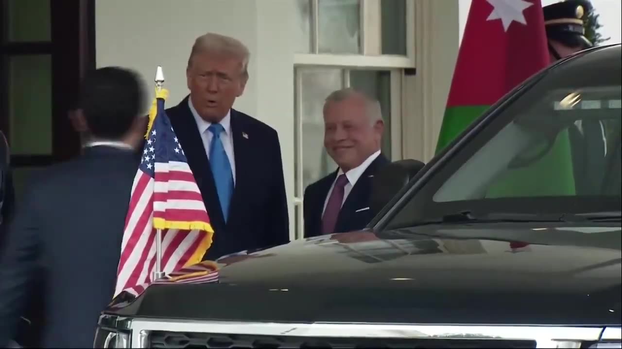 President Trump welcomes the King Abdullah II of Jordan to the White House 🇺🇸🇯🇴