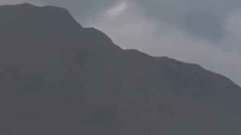👽 Silver Object Spotted Over Scotland! | TheTruthAbove