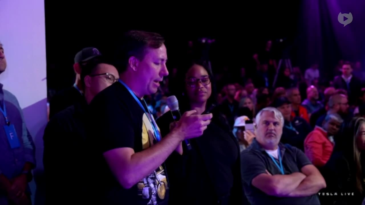 Musk: "Long-term, the AI's gonna be in charge, to be totally frank, not humans."