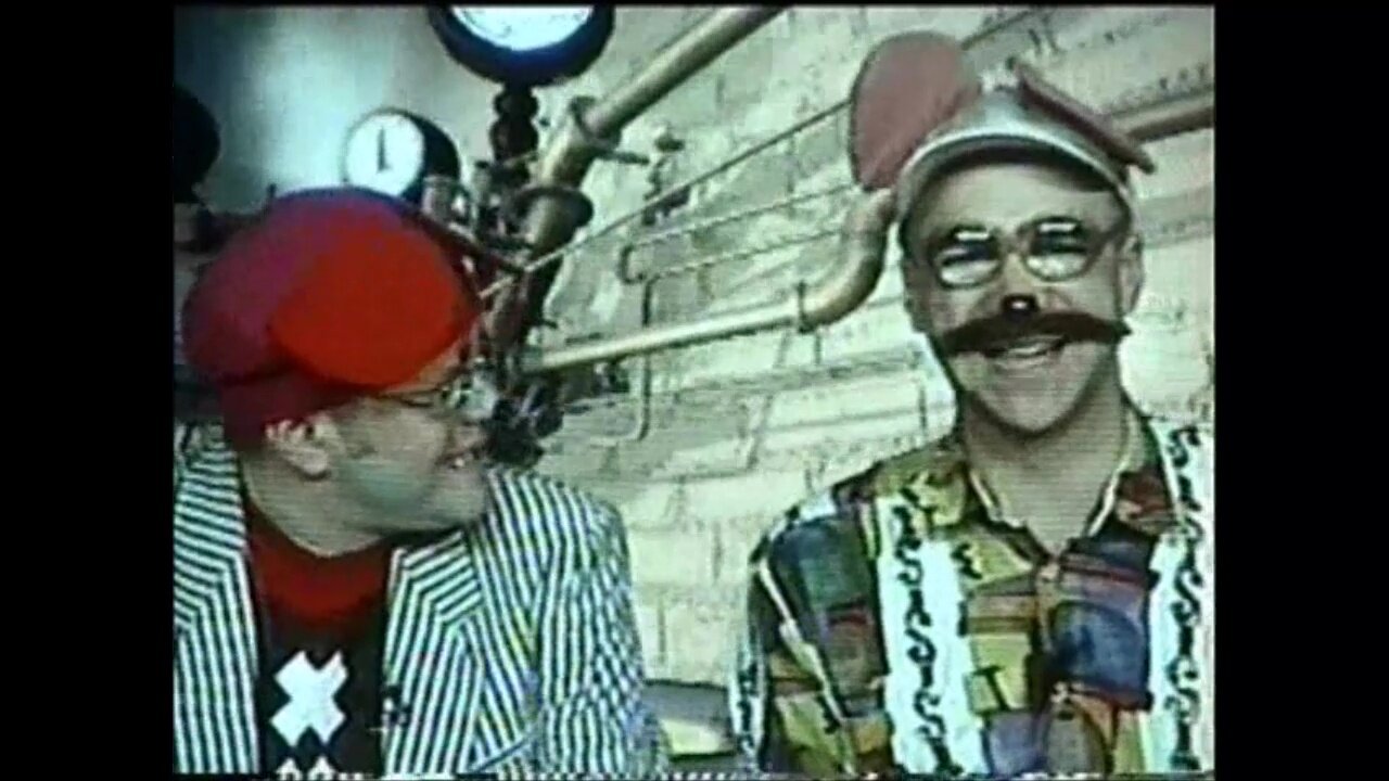 Last-Studio, Video-N.121 (2009)