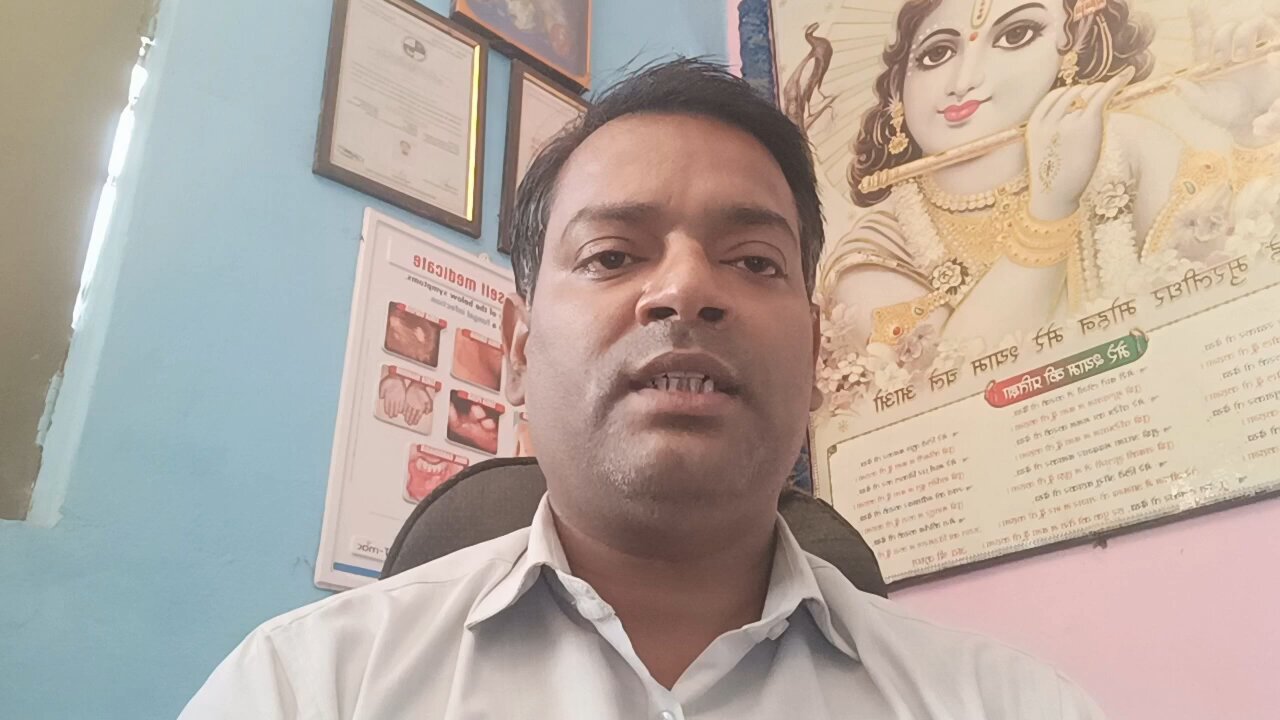 डेंगू बुखार में किन मरीजों का इलाज घर पर हो सकता हैं ।