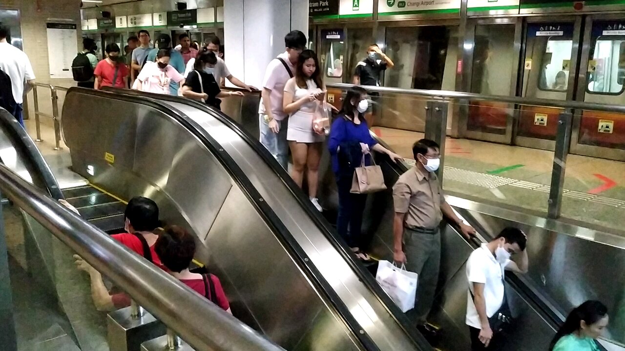 MRT Singapore