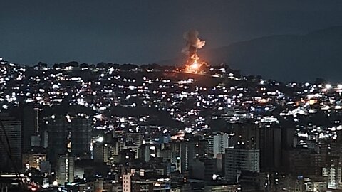 Venezuela: Heavy explosions in Caracas after Trump's strike order
