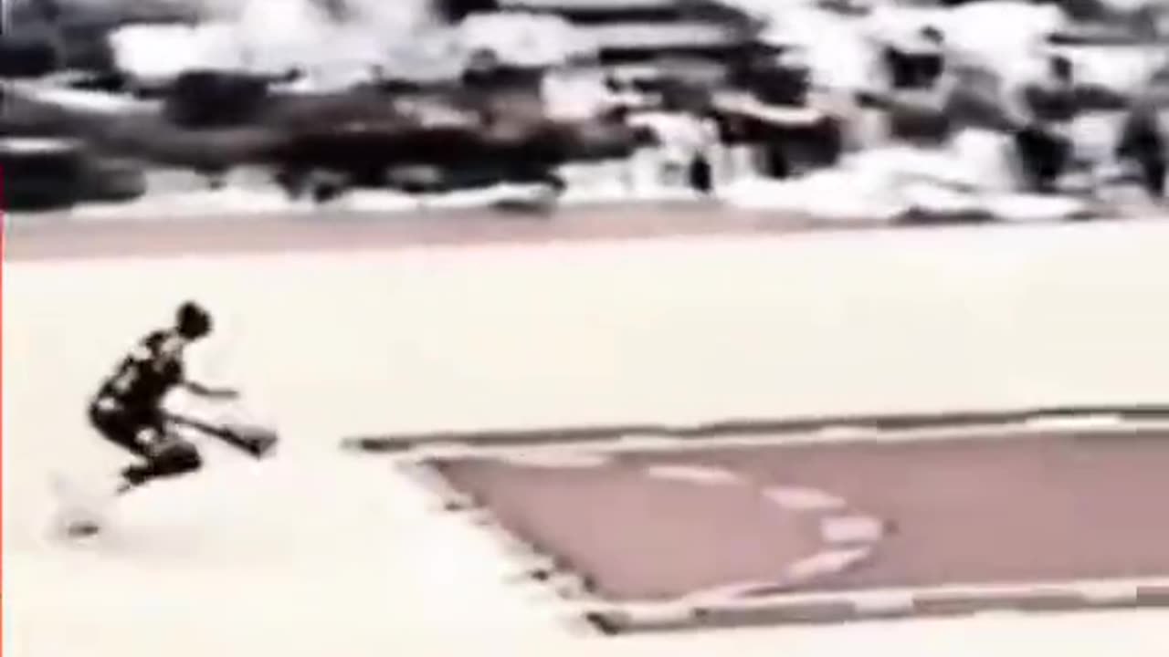 😨👻 What Are These?! Ghostly Entity | TheHauntingHour