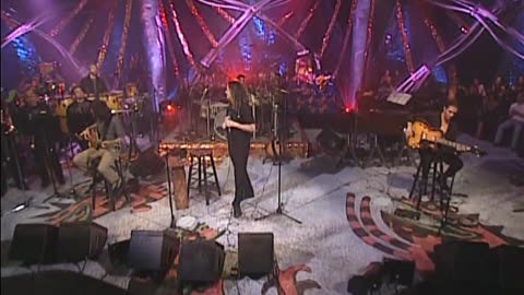 Se me olvidó otra vez (Juan Gabriel cover) - Maná (live)