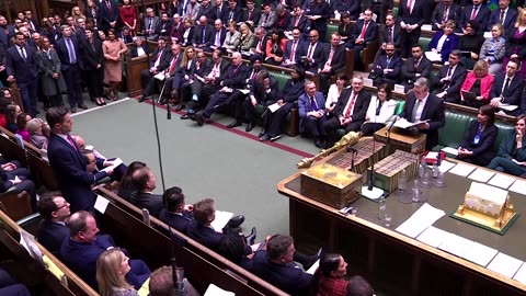 UK's Starmer hits back against 'grooming gang' allegations