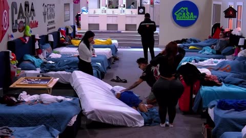 Video: La Fruta le da un Patatus en La Casa de Alofoke