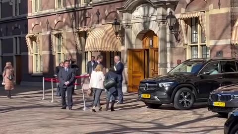 Zijn de AIVD en NCTV een complot aan het smeden? Den Haag ministerie van Algemene Zaken 4 april 2023