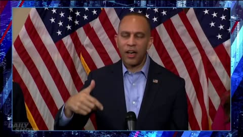 Charlamagne calls Hakeem Jeffries “Chuck E. Cheese Obama” 😂