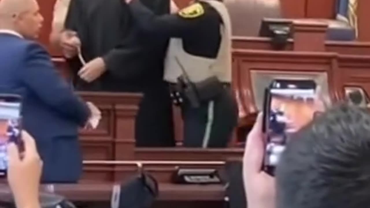 Judge arrested in court, another one bites the dust 🤷‍♀️