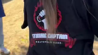 🤡 Phoenix Starbucks baristas—nothing screams "professional protest" like twerking