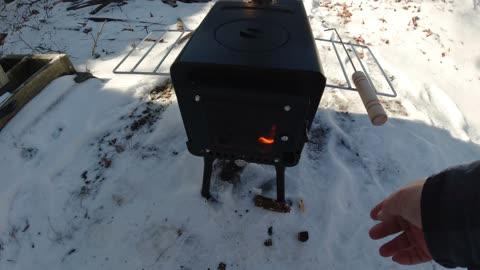 Review of a Deerfamy Tent Stove