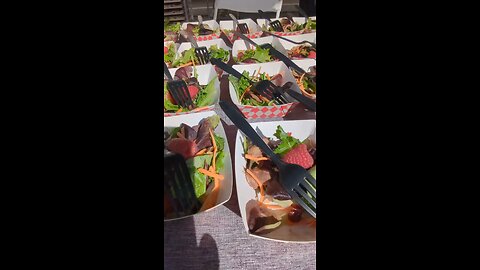 Steak Salads! #illuminatecommunitychurch #soulkitchen #chefn #4givenme #faithfoodfellowship