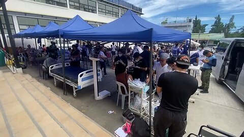 Philippines earthquake : hospitals overwhelmed, cracks in roads