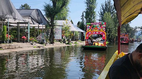 LAKE XOCHIMILCO MEXICO CITY