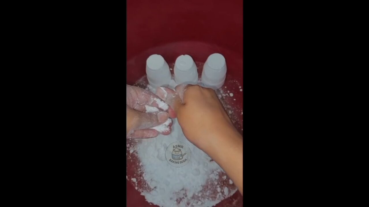 ASMR baking soda curshy relaxing