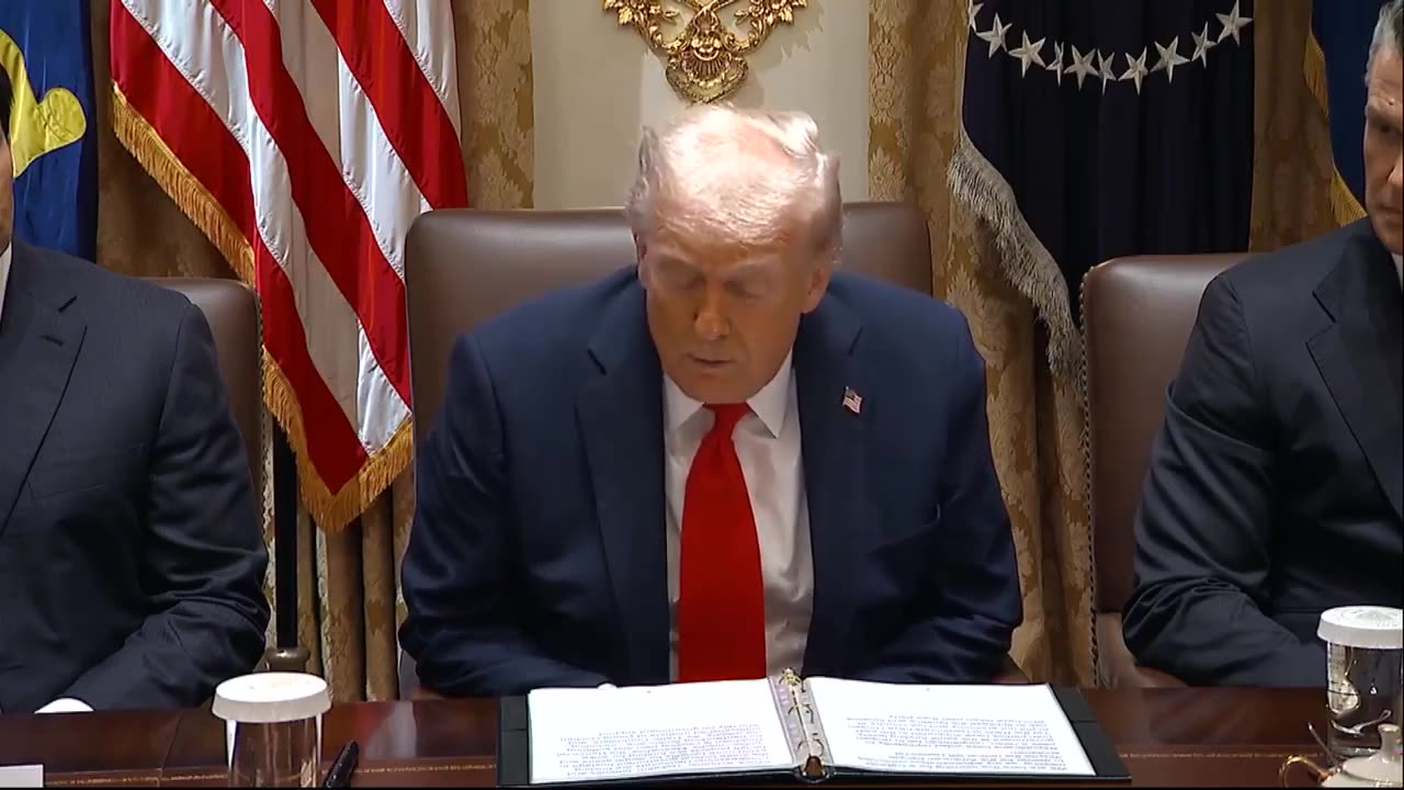 POTUS: “Chuck Schumer and Hakeem Jeffries and the congressional Democrats