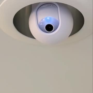 How to Easily Install LeVue Bulb Security Camera in Recess Lighting Area