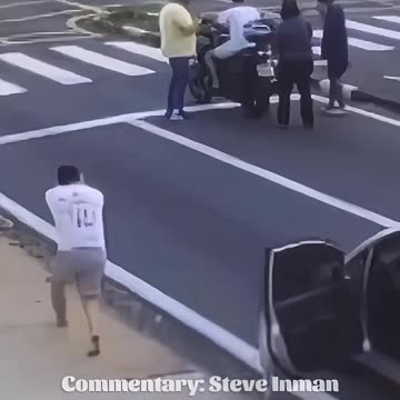 Off duty cop goes back on duty