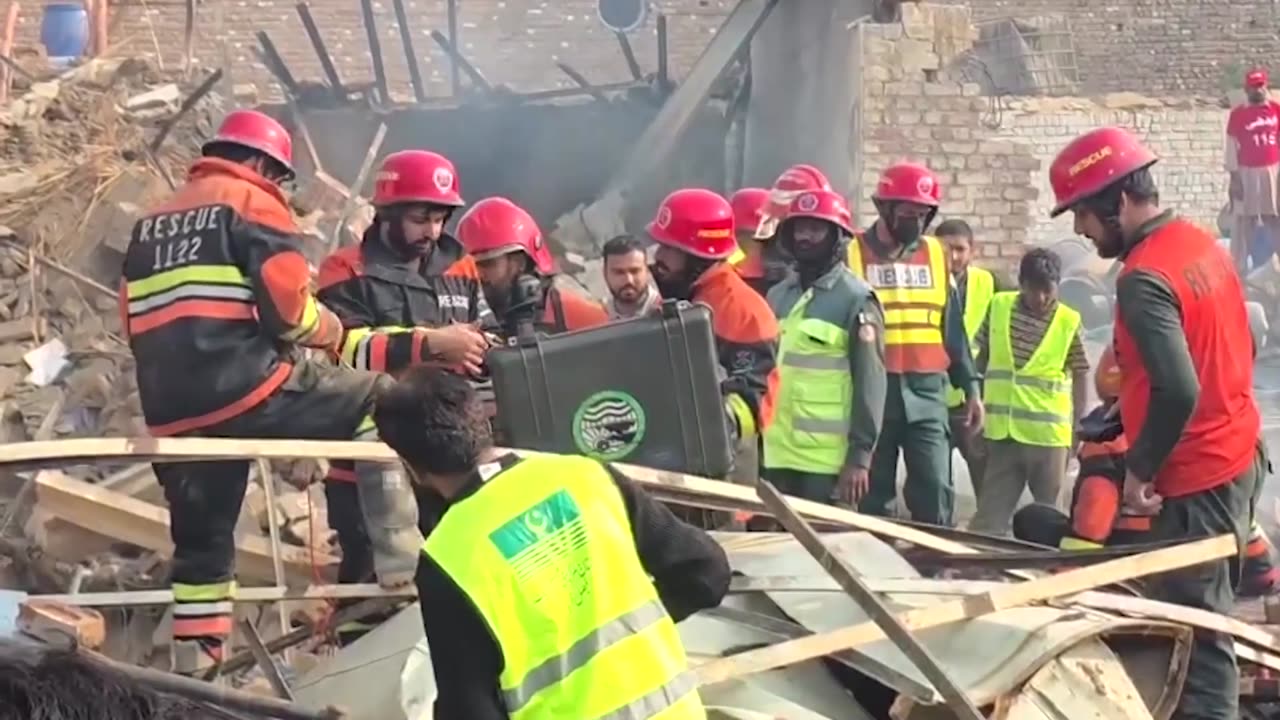 Factory explosion in Pakistan's Faisalabad kills over a dozen