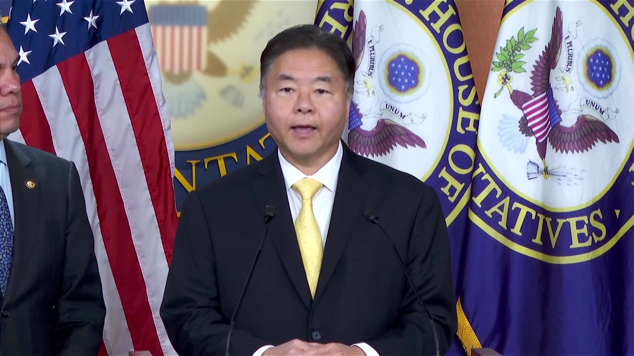 White House freezes funds for Democratic states in shutdown slap