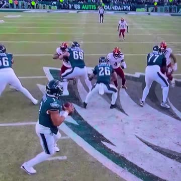 Was this a missed holding call? Luvu held, obvious?