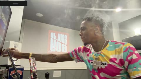 Soulja Boy TV Episode 11 [fee1a30d-92f7-4dcc-8f33-e7d79f4f0157]