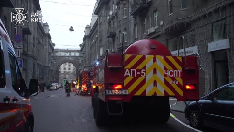 Kyiv: rescuers extinguished a fire that broke out this morning on Khreshchatyk