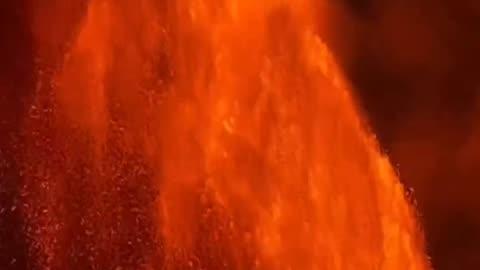 Kilauea volcano unleashes awe-inspiring eruption — lava fountains soar 1,500+ feet high