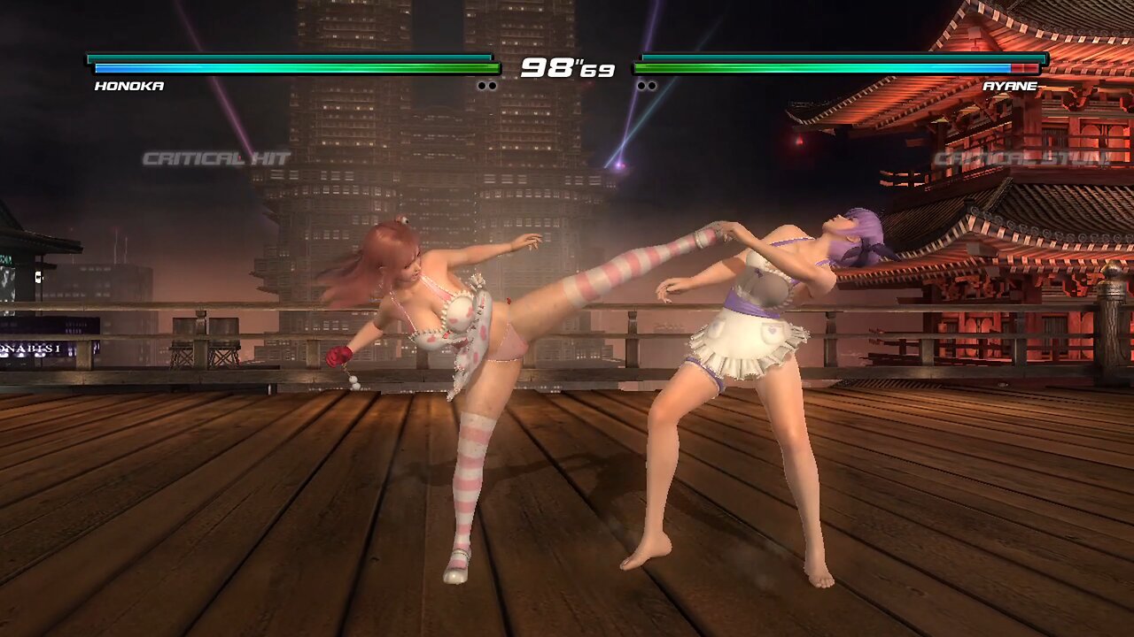 Honoka + Hitomi vs Ayane + Christie