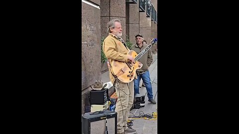 TEXAS Ted Nugent rips the Star-Spangled Banner in the streets of Austin, only as he could. 🇺🇸
