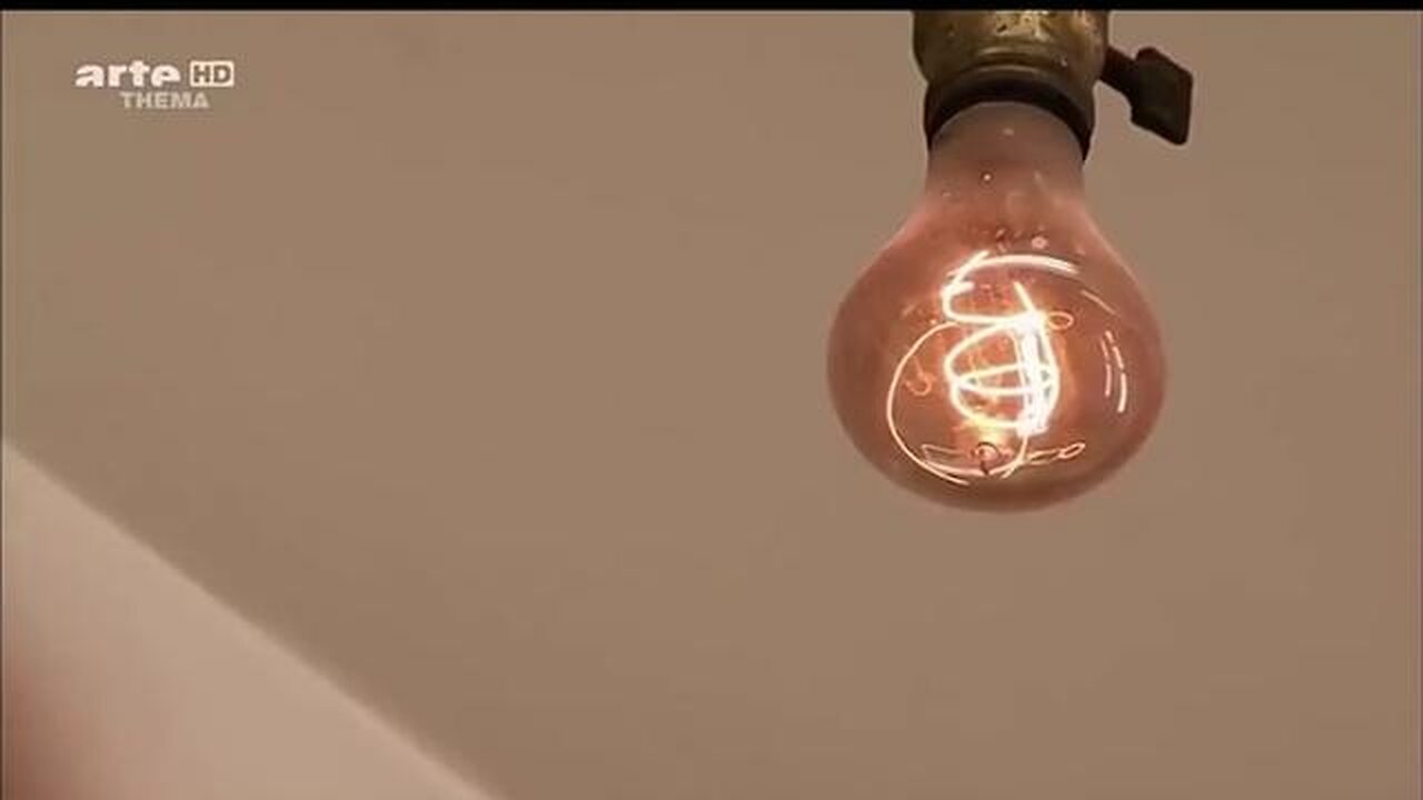 THE LIGHTBULB CONSPIRACY - DOCUMENTARY (2010) 💡