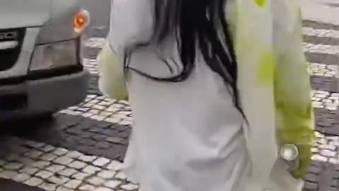 PICKPOCKETS IN SPAIN GET CAUGHT AND SPRAY PAINTED IN SPAIN BY PICKPOCKET HUNTERS